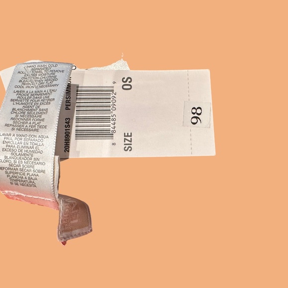 Michael Kors Designer Scarf/Shawl - Picture 6 of 7